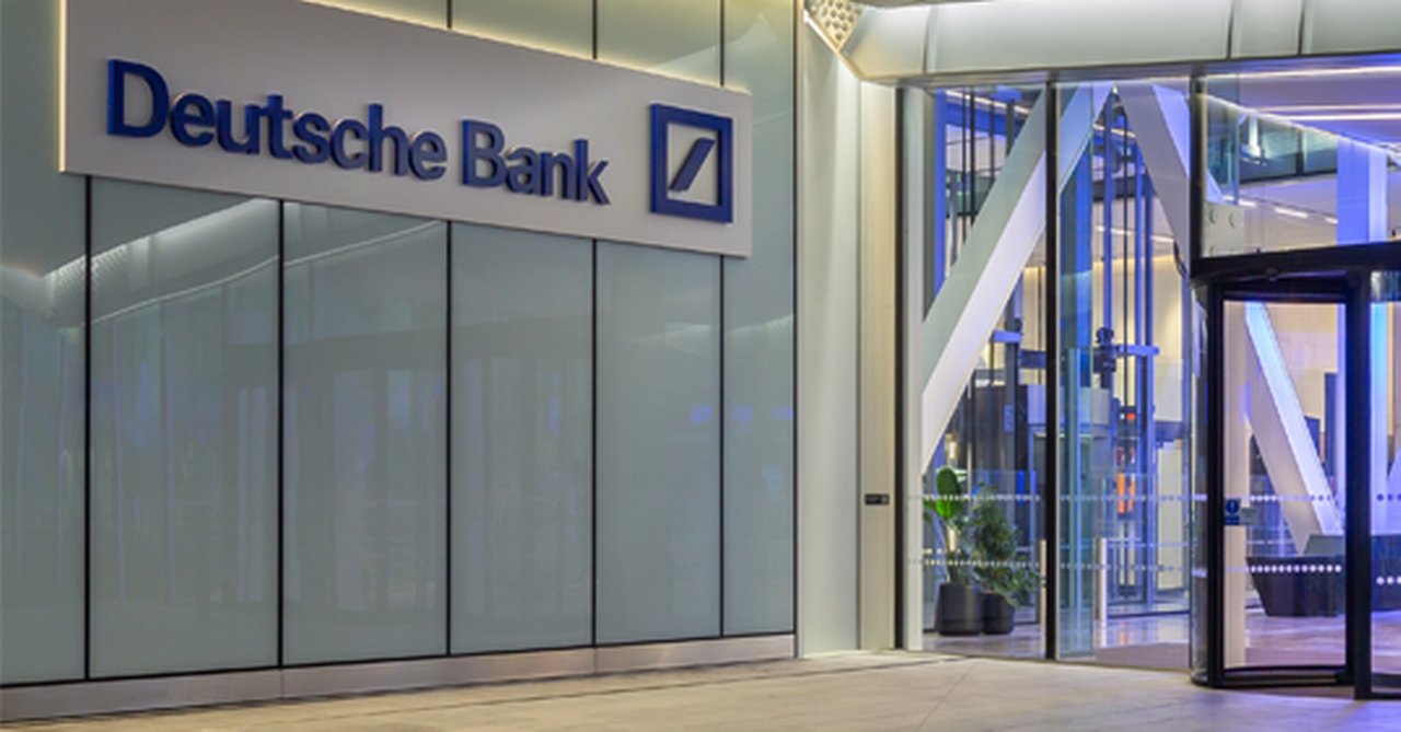 Deutsche Numis entrance with logo